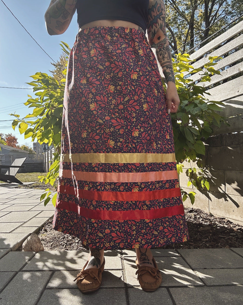 Flame Retro Floral Ribbon Skirt Earrings Set ♢ Lillie Nell