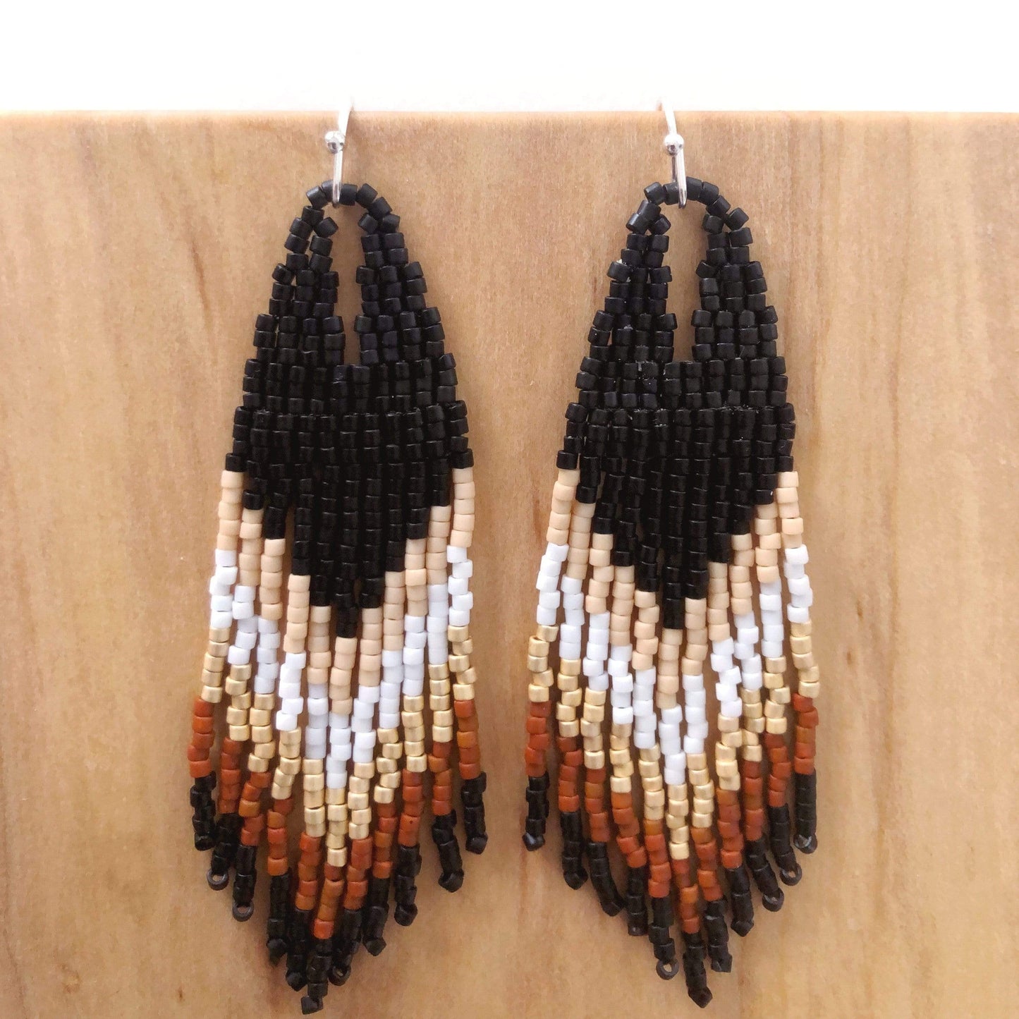 Lillie Nell Híshi Earrings in Agate