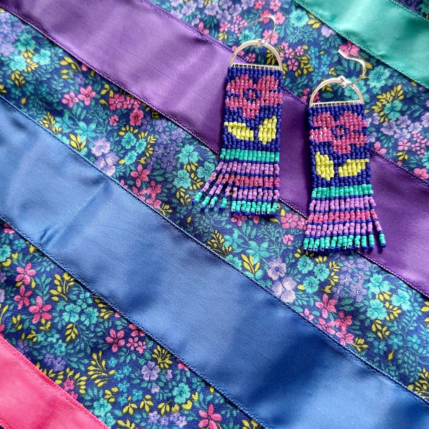 Jewel Calico Ribbon Skirt + Earrings Set