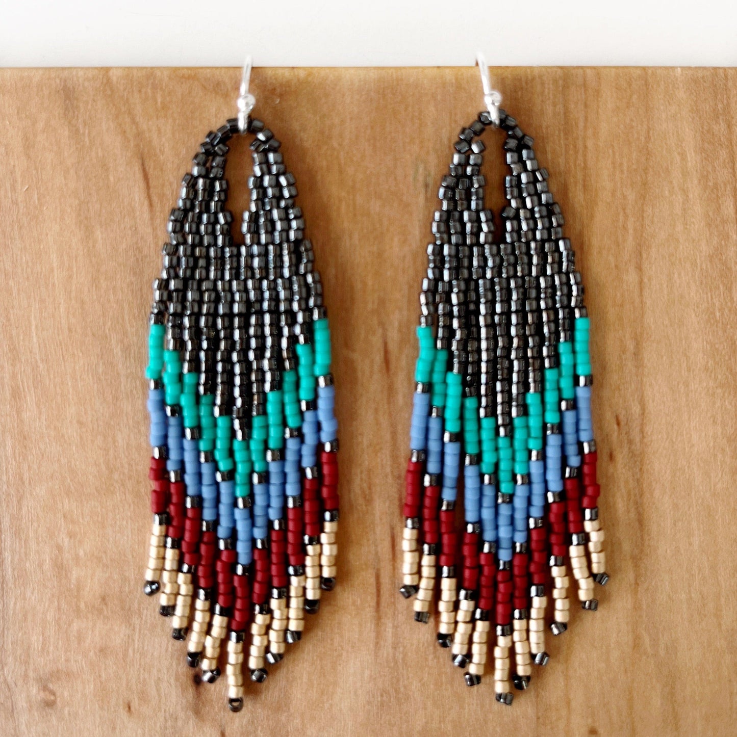 Load image into Gallery viewer, Lillie Nell Híshi Earrings in Mother Bird
