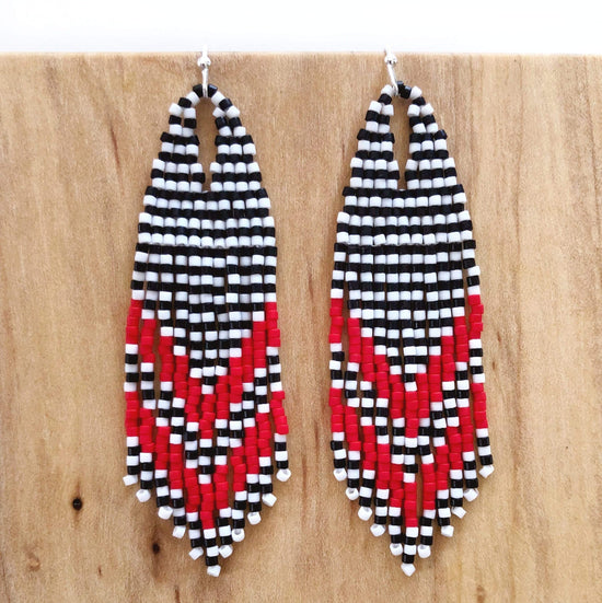 Lillie Nell Híshi Earrings in Pileated