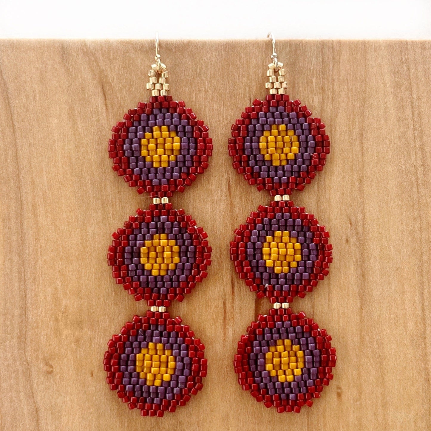 Load image into Gallery viewer, Lillie Nell Hvshi Earrings in Chrysanthemum
