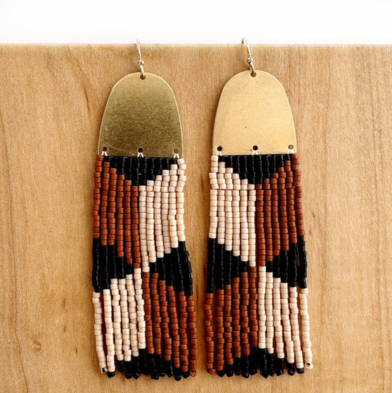 Load image into Gallery viewer, Lillie Nell Tushka Earrings in
